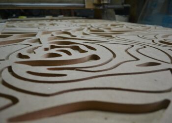 Professional cutting services for metal structures from Easy Spray and their main advantages