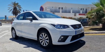 Car rental in Malaga – prices, conditions, and tourist tips