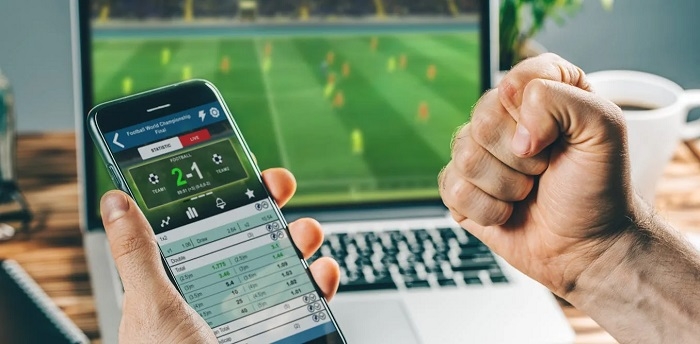 Live betting vs pre-match: which works best for Sbobet football online